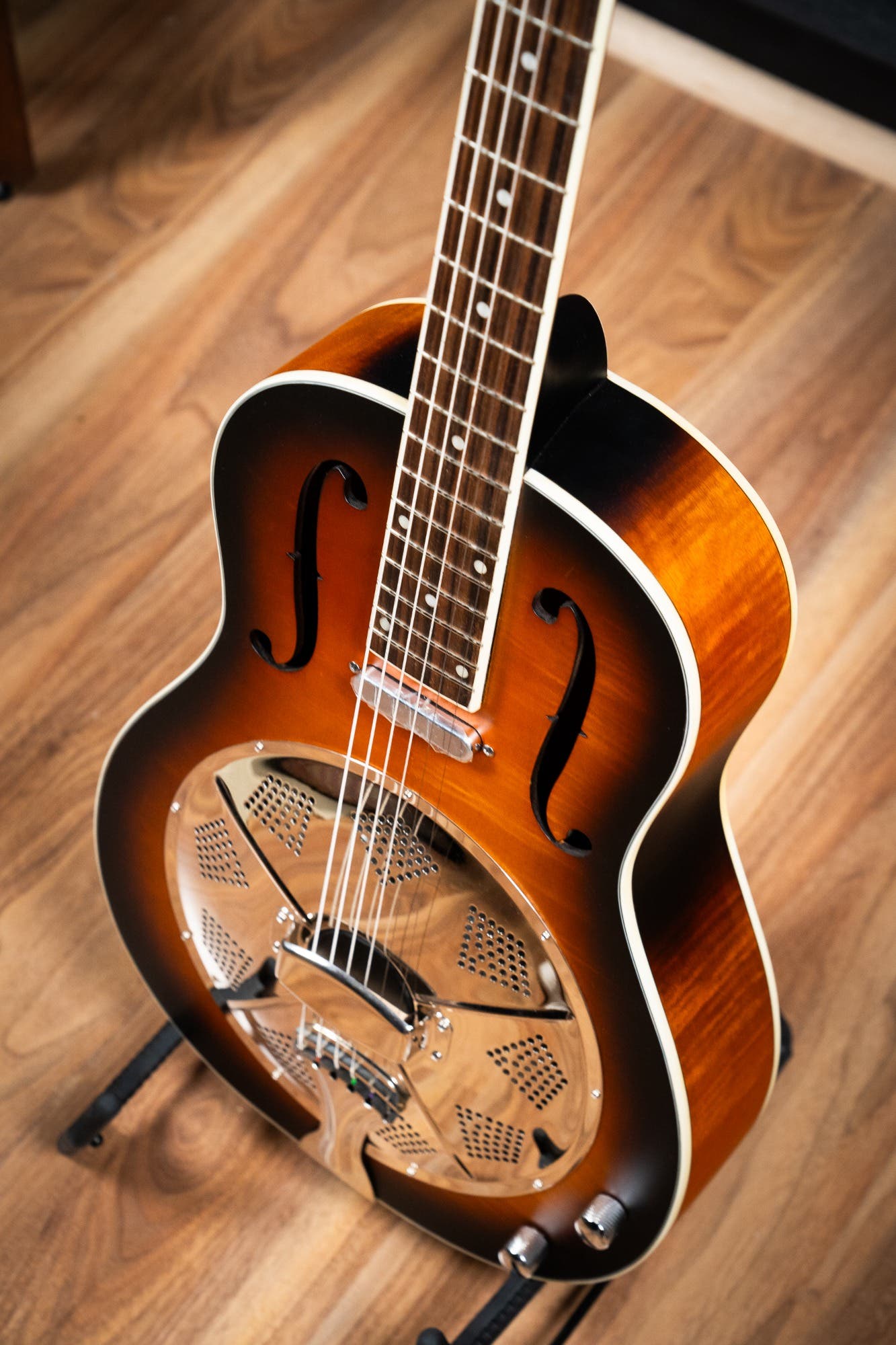 Bourbon Street Single Cone 12 Fret Resonator - Sunburst (BSR-1C12-W)