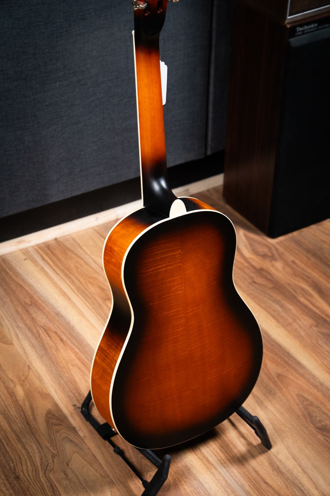 Bourbon Street Single Cone 12 Fret Resonator - Sunburst (BSR-1C12-W)