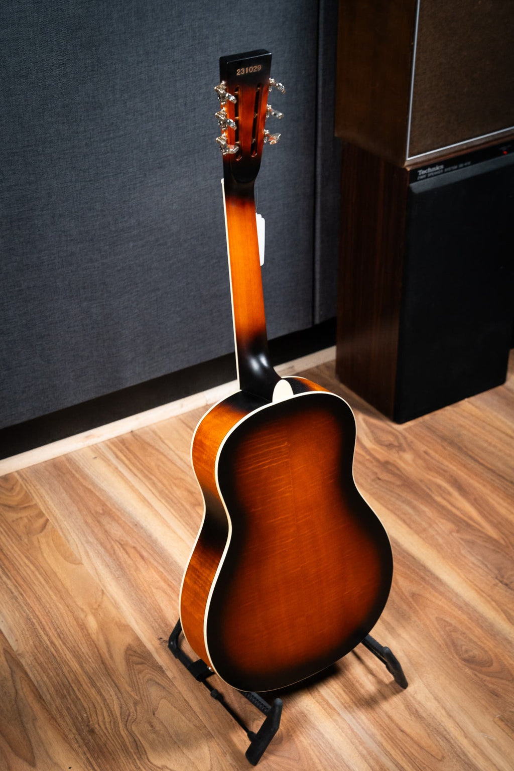 Bourbon Street Single Cone 12 Fret Resonator - Sunburst (BSR-1C12-W)