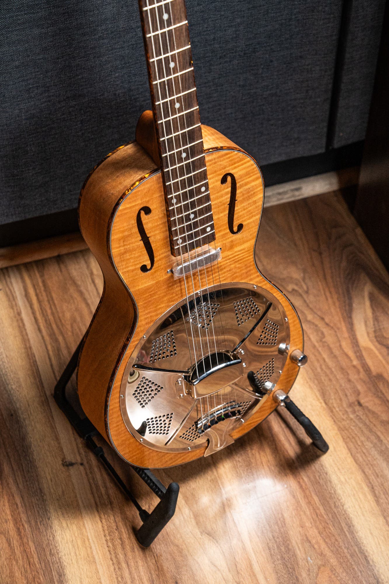 Bourbon Street Single Cone Parlour Size Resonator (BSR-P1C-W)