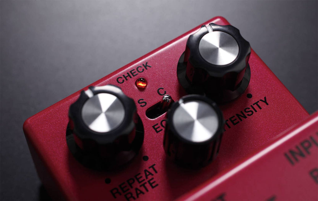 Boss DM-2W Delay Waza Craft Special Edition (DM2W)