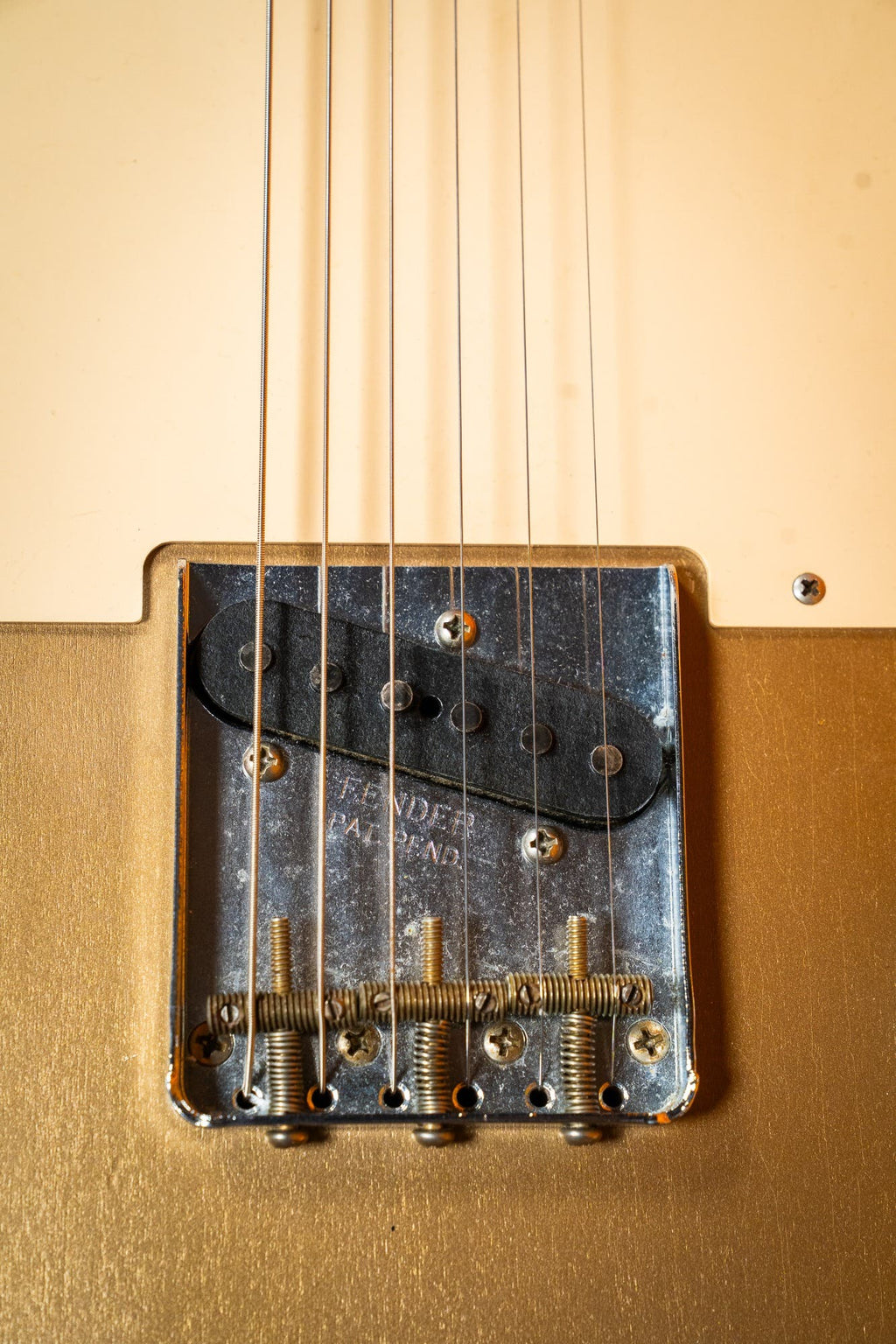 Fender 59 Esquire Custom Journeyman Relic - Aged Shoreline Gold - Pre-Owned (2018 Collection Custom Build for NAMM show 2017)