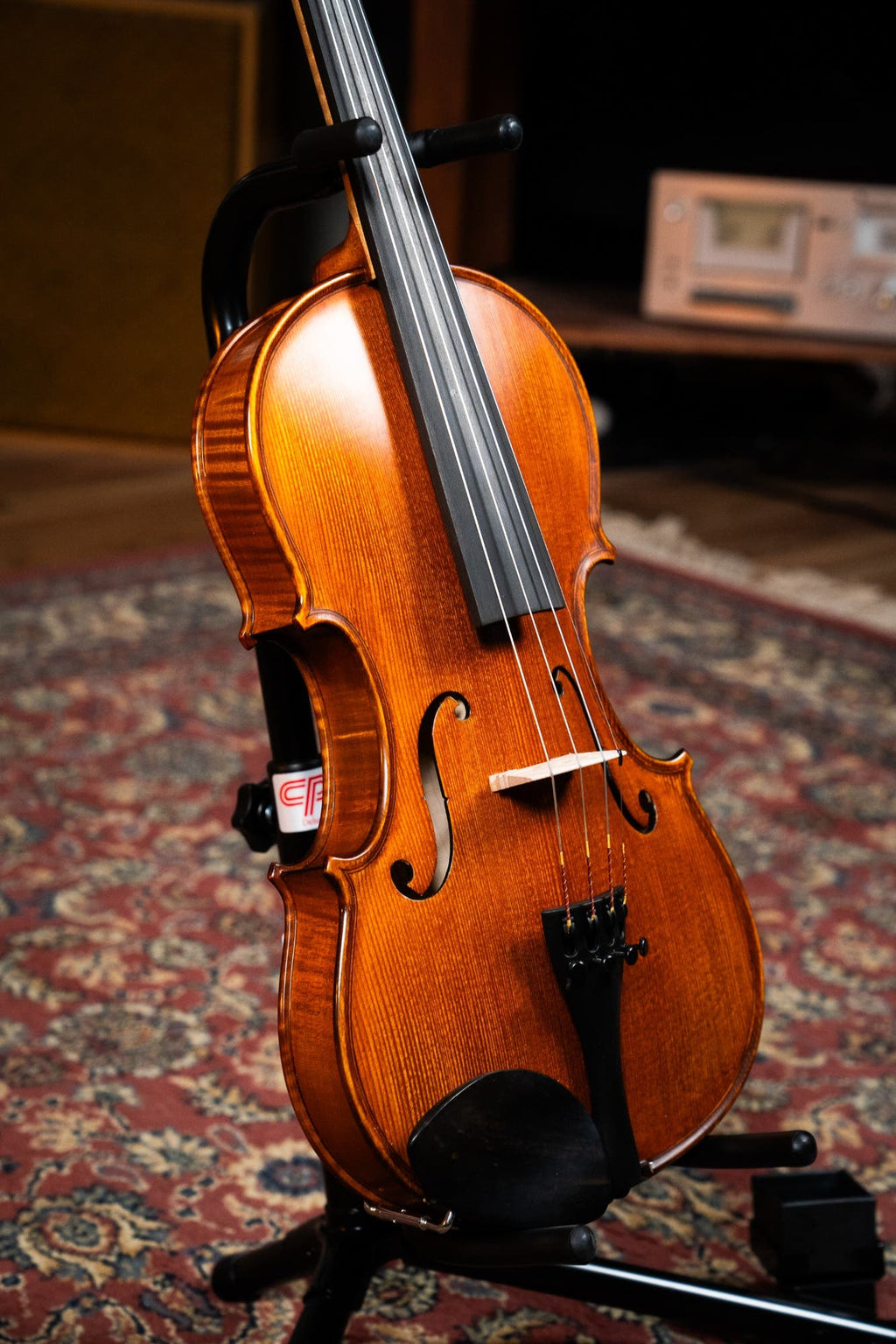 GLIGA 4/4 VASILE  SUPERIOR ITALY 1PC BACK PROFESSIONAL SETUP W/OPAL GOLD STRINGS (VIOLIN ONLY)