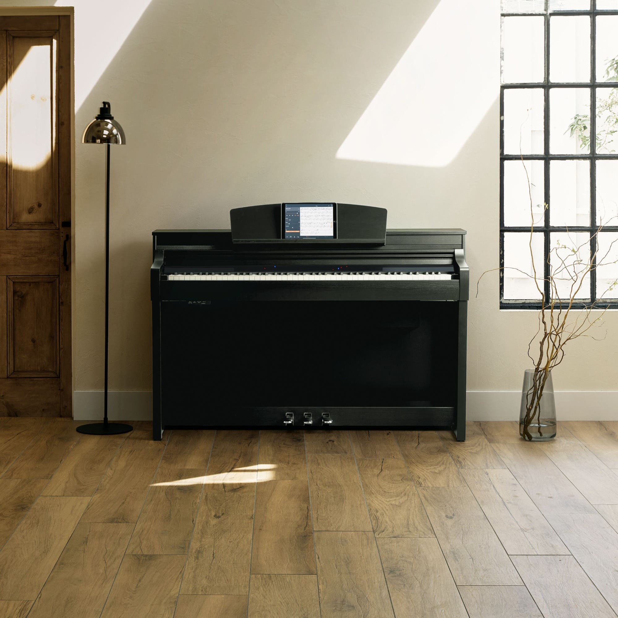 Yamaha CSP275B Clavinova Digital Piano w/Bench - Black