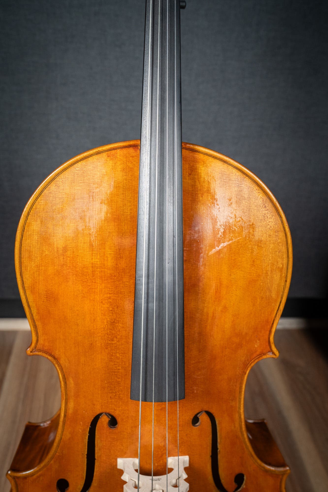 MAKERS II 4/4 CELLO WITH SUBTLE ANTIQUING FULLY SET UP W/JARGAR STRINGS INSTRUMENT ONLY