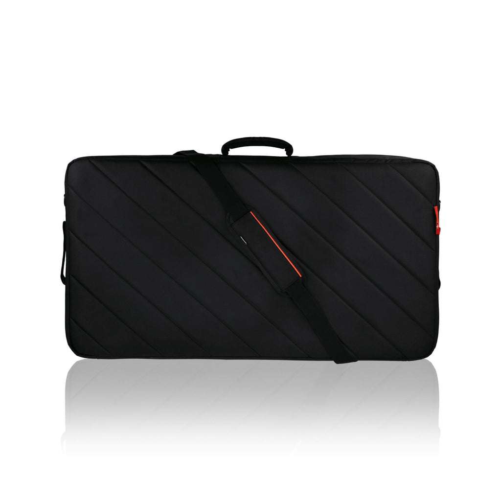 Mono Pedalboard Rail LARGE - Black + Stealth Club Accessory Case
