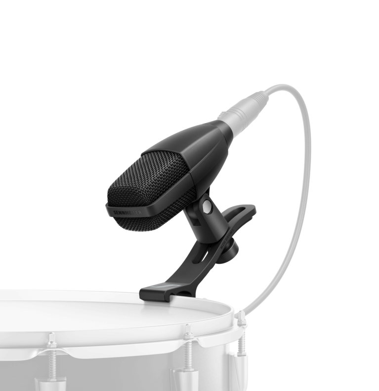 Sennheiser MD421 Kompakt Dynamic Cardioid Microphone + Drum Clamp