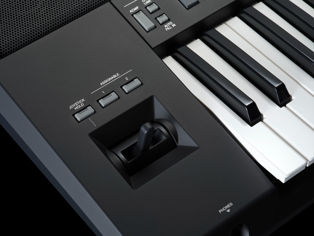 Yamaha PSRSX920 Digital Workstation / Arranger Keyboard