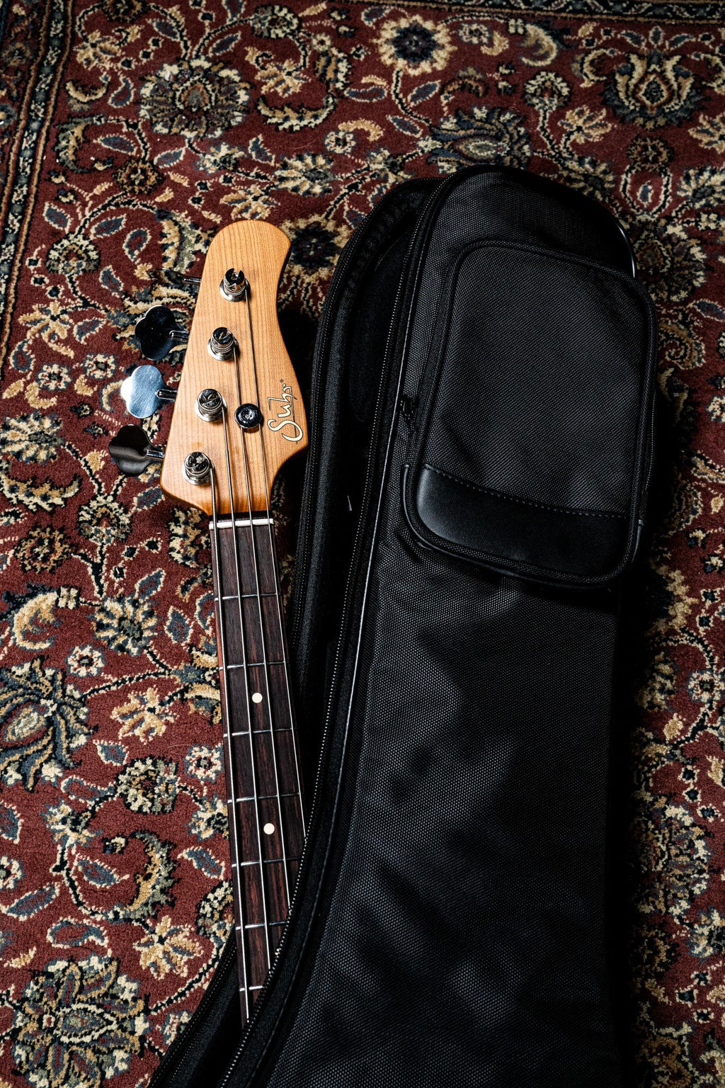 Suhr Classic P 4-String Bass w/Deluxe Gigbag - Olympic White RW