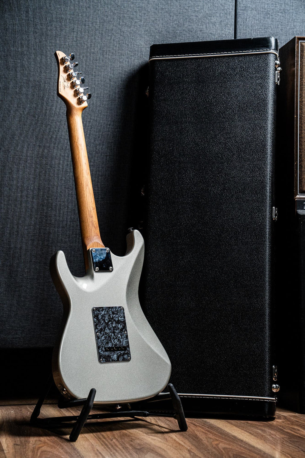 Suhr Pete Thorn Signature Standard HSS w/Case - Inca Silver EB