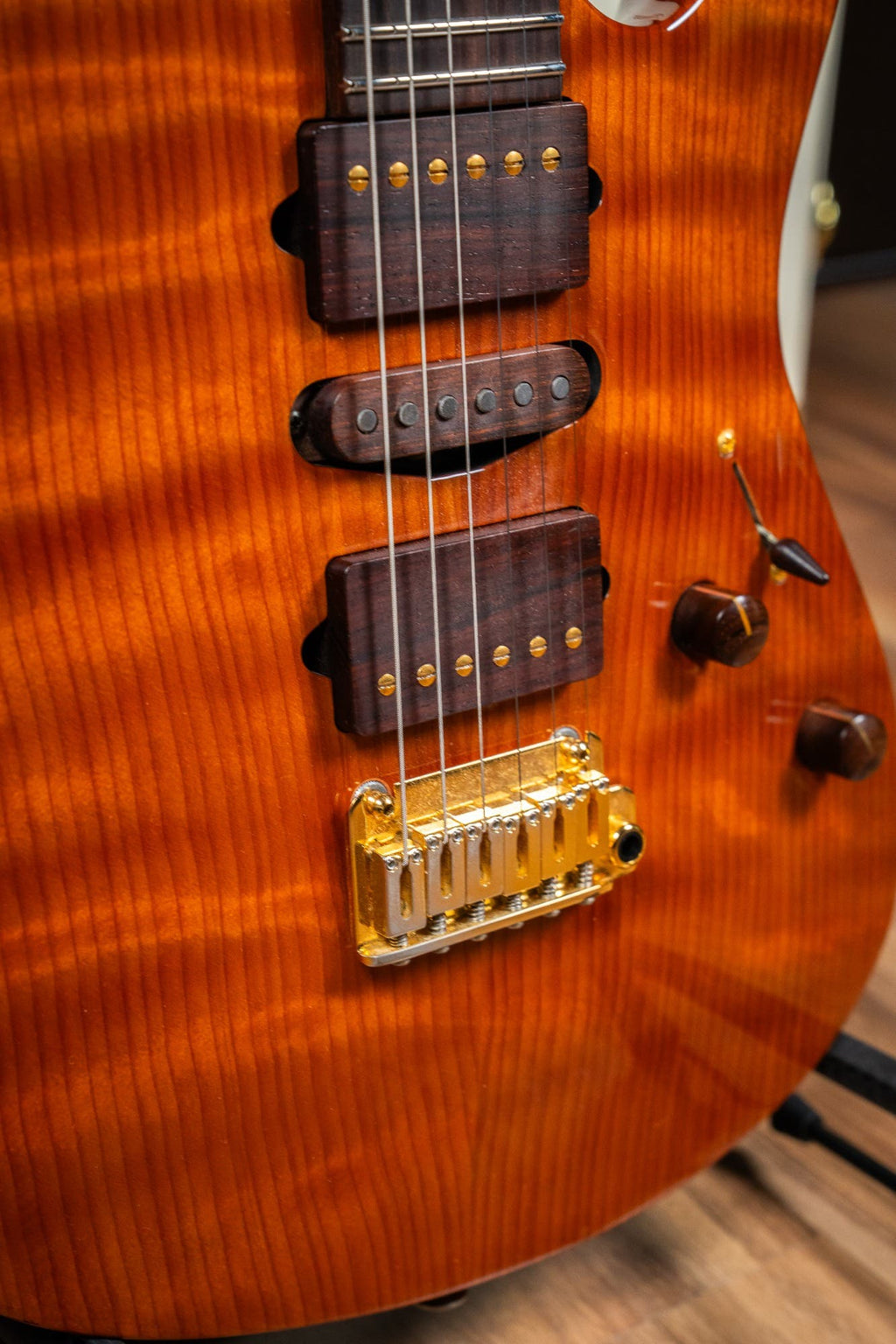 Suhr 2015 Collection Modern Carve Top w/Case + Matching Pedal - Figured Redwood - Pre-Owned (#27209)