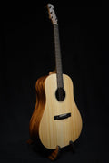 Maestro Project X X1-SD Dreadnought Acoustic Guitar w/Gigbag
